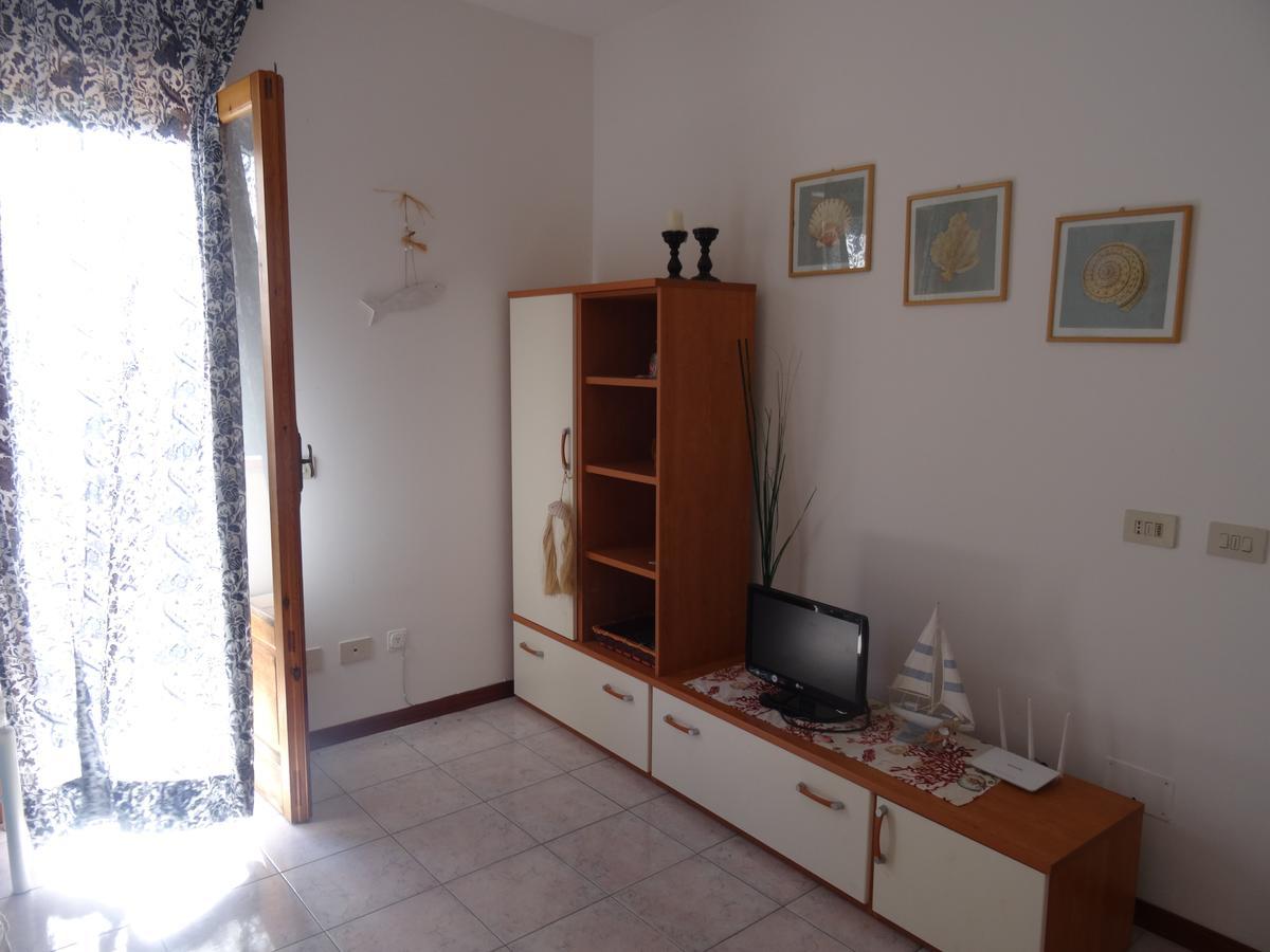 Claudia - Case Vacanze A Canneto Spiaggia Exterior foto